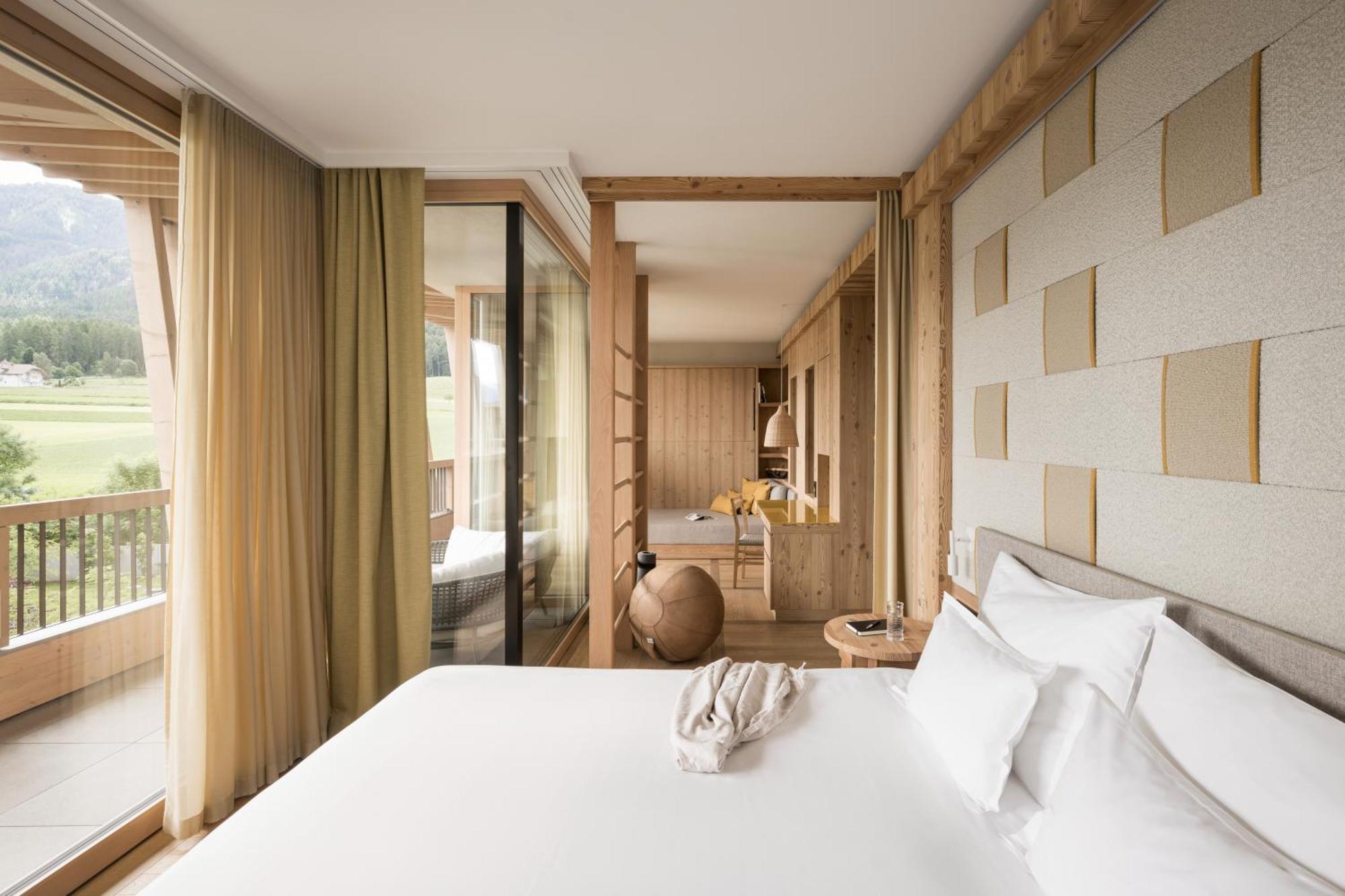 Falkensteiner Hotel Kronplatz - The Leading Hotels Of The World (Adults Only) Riscone Habitación foto A room at the Hotel 7132 Samarkand